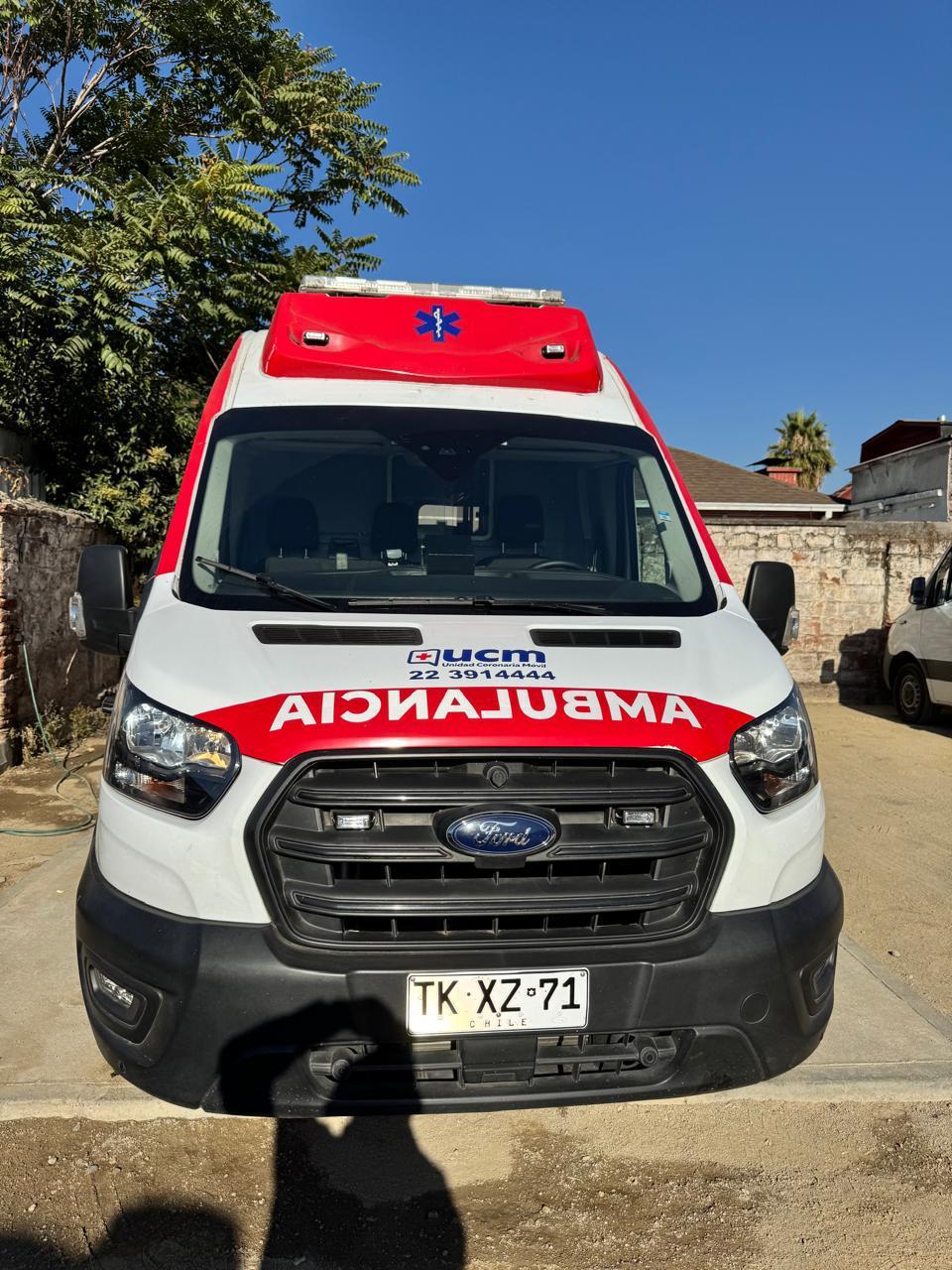 Equipo médico especializado en terreno